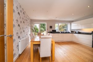 EXTENDED DINING KITCHEN- click for photo gallery